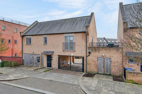 2 bedroom apartment for sale, Clover Street, Northampton, NN5