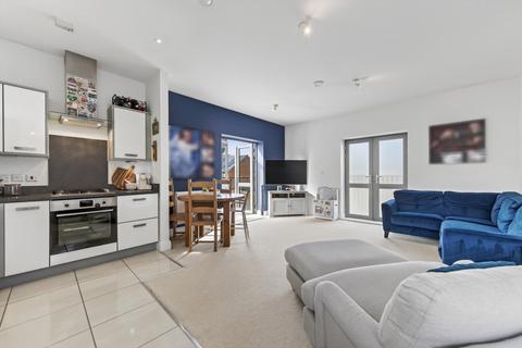2 bedroom apartment for sale, Clover Street, Northampton, NN5