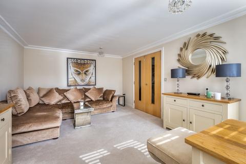 2 bedroom apartment to rent, Pendenza, Cobham, KT11