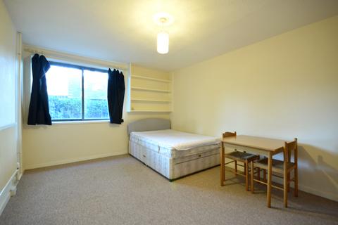 undefined, Mayflower House, Cambridge, CB4