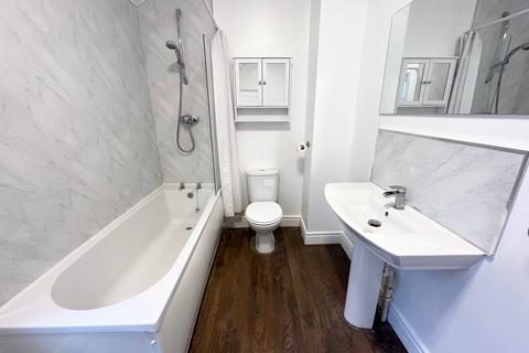 2 bedroom house to rent, Vicarage Street, Stockton-on-Tees, TS19
