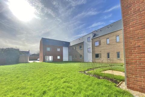 2 bedroom property to rent, Swain Court, Peterborough, PE2