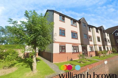 undefined, California Close, Colchester