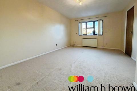 undefined, California Close, Colchester