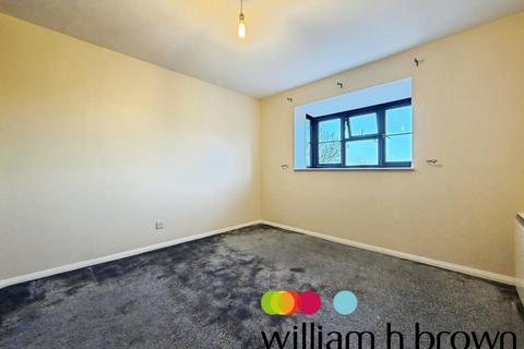 undefined, California Close, Colchester