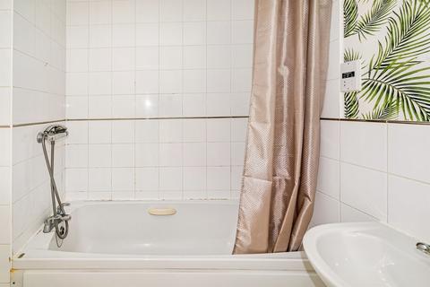 undefined, Bath Road, Slough