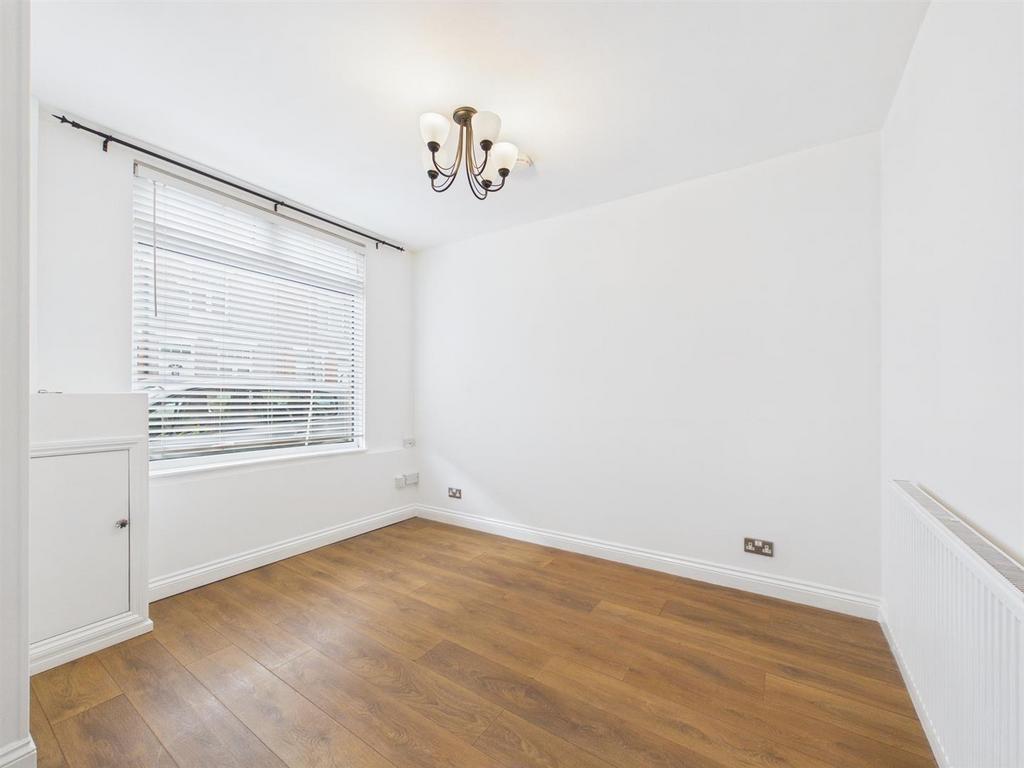 Living Room.jpg