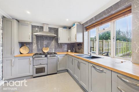 undefined, Walnut Tree Way, Tiptree