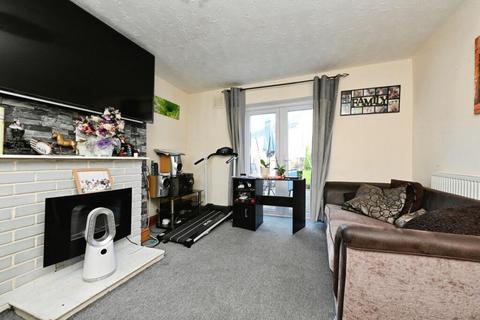 3 bedroom terraced house for sale, Saddlebow Road, King's Lynn, PE30