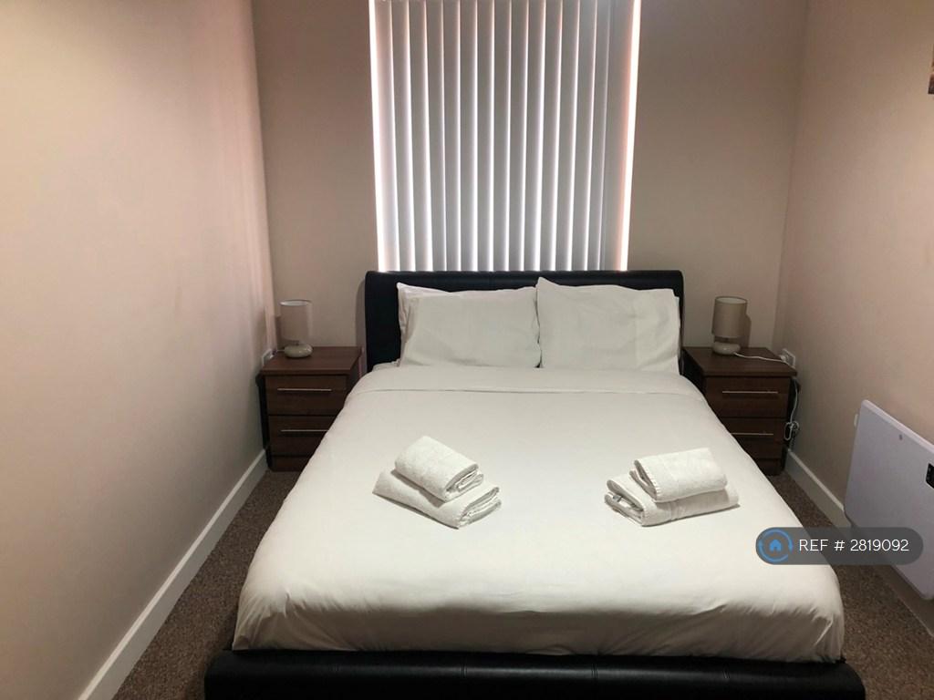 Bedroom With En Suite