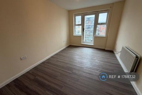 2 bedroom flat to rent, Stanley Road, Harrow, HA2