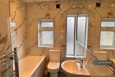 undefined, Lymington Close, London, E6
