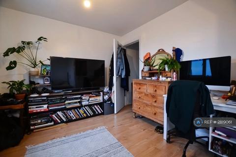 undefined, Woodberry Grove, London, N4