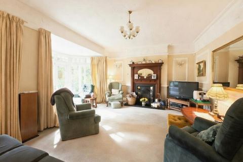 undefined, Forest Road, BRANKSOME PARK, BH13