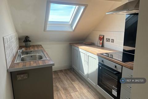 1 bedroom flat to rent, Westhill Road, St Leonard's On Sea, TN38