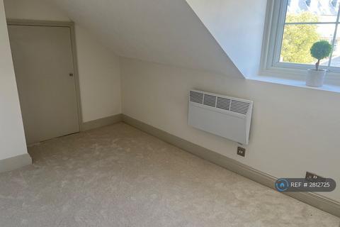 1 bedroom flat to rent, Westhill Road, St Leonard's On Sea, TN38