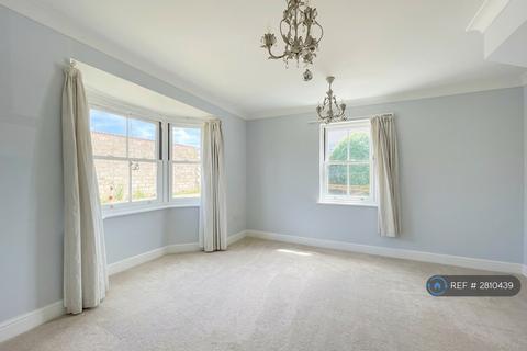 undefined, Elgar Bretts Court, Canterbury, CT1
