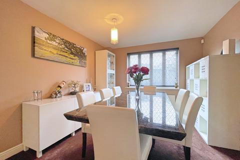 3 bedroom property for sale, Hawthorn Road, Tolleshunt Knights, Maldon, CM9
