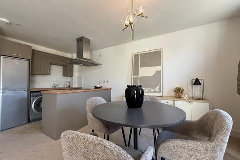 2 bedroom flat to rent, Sovereign Place, Harrow HA1