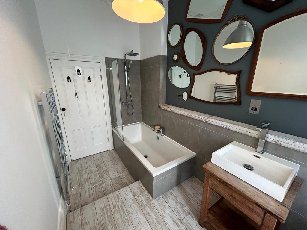 Bathrooom