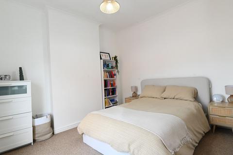 2 bedroom end of terrace house for sale, Beaufort Avenue, Swinton, M27