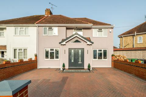 5 bedroom semi-detached house for sale, Elmshott Lane, Slough