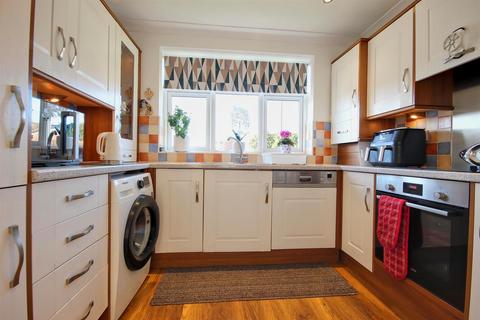 undefined, South Parade, Leven
