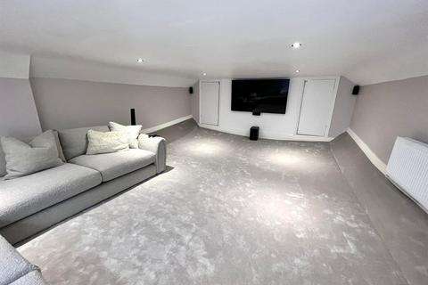 4 bedroom detached house for sale, Maltings Road, Battlesbridge, Wickford