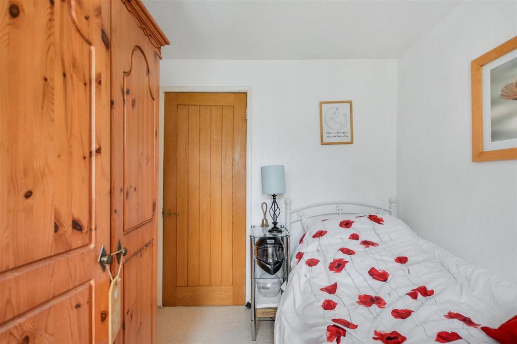 Bedroom 3 2.jpeg