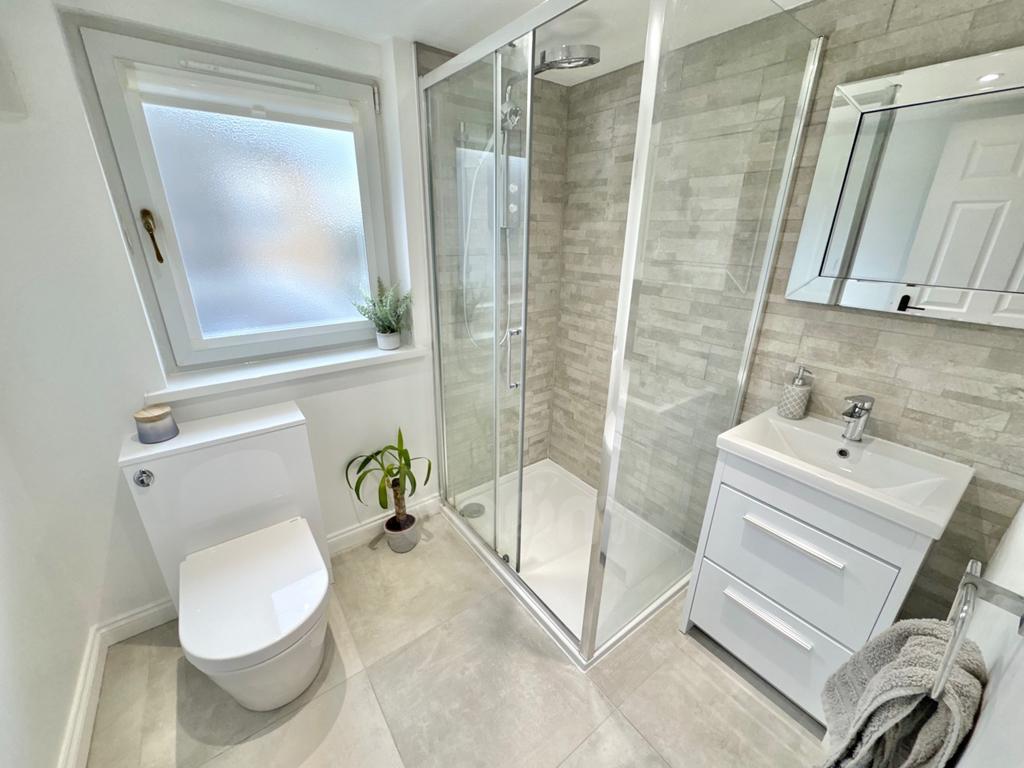 Parkhill Drive shower room