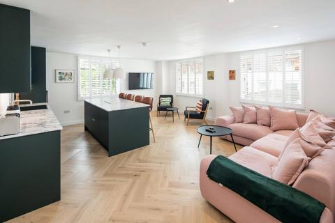 2 bedroom flat for sale, Glassworks Studios, Shoreditch, London, E2