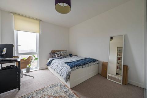 3 bedroom penthouse for sale, Sculpture House, Killick Way, E1, Stepney, London, E1