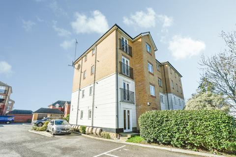 Twickenham Close, Swindon