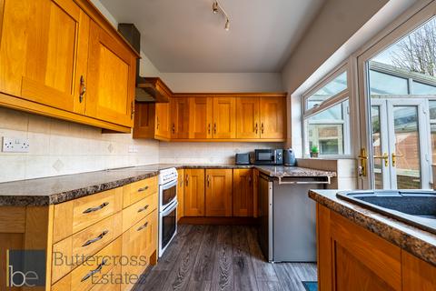 3 bedroom detached house for sale, Lime Grove, Newark, NG24 4AH