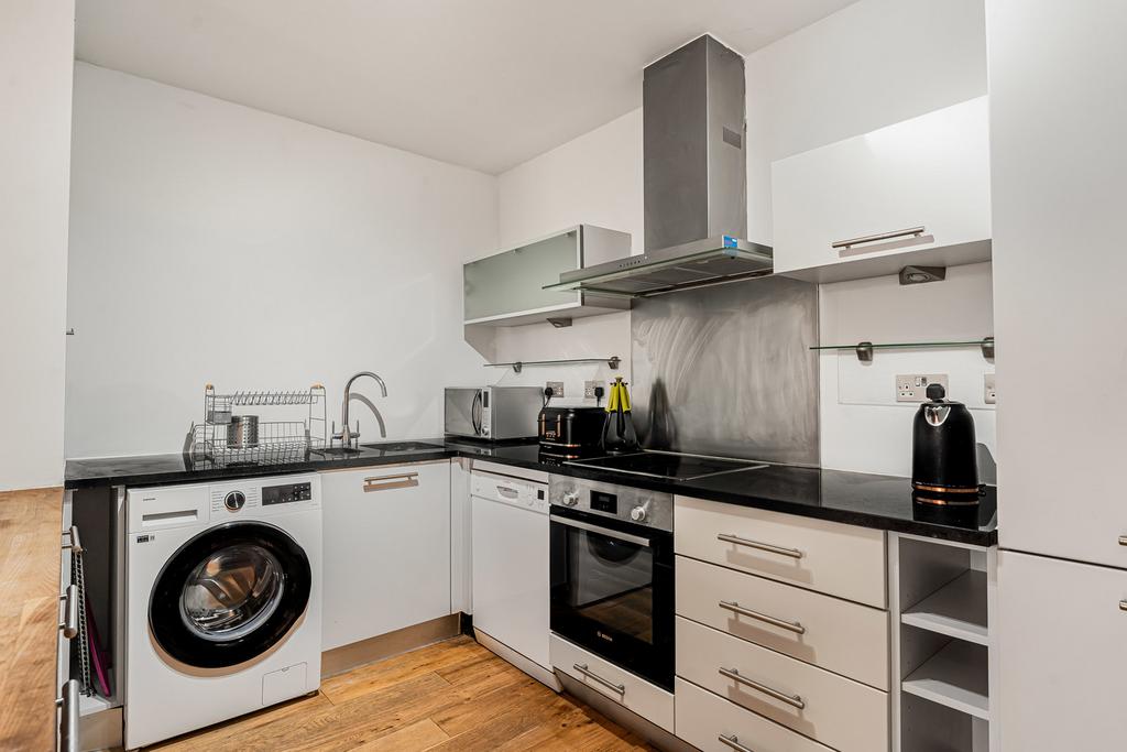 Reception/Kitchen