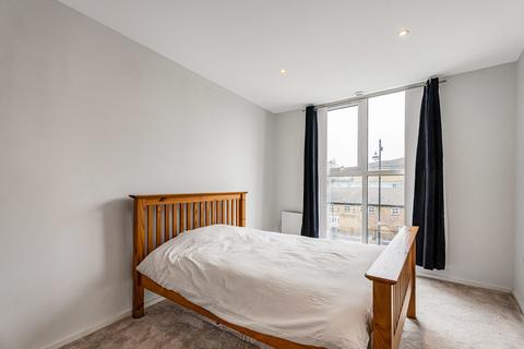 2 bedroom apartment for sale, Palmers Road, London, E2