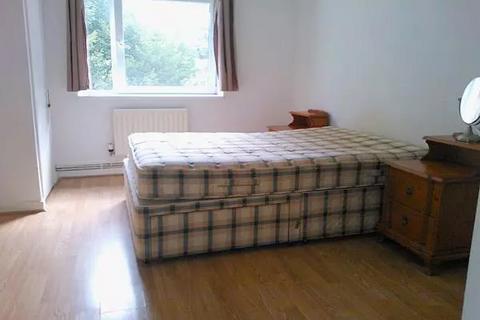 undefined, Fairlawn, London SE7