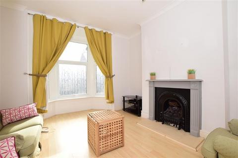 2 bedroom flat for sale, Hastings Road, Maidstone, ME15