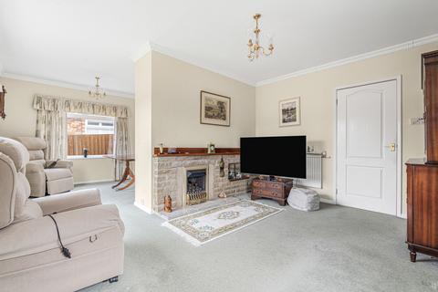 undefined, Cinnamon Close, Chalgrove, OX44