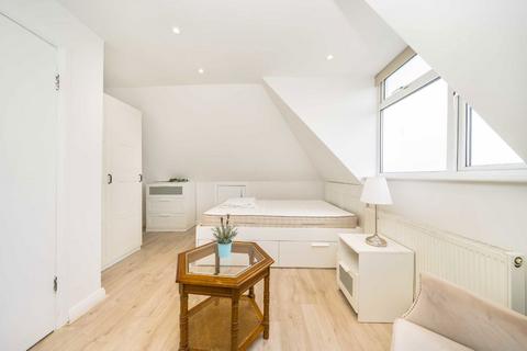 undefined, Sherwood Road, London NW4