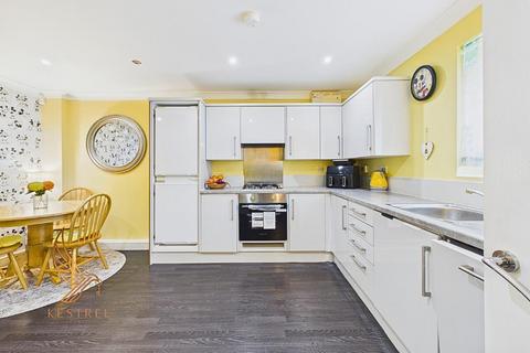 3 bedroom semi-detached house for sale, Waterpark View, Pontefract WF9