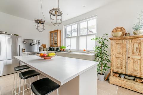 4 bedroom semi-detached house for sale, River Road, Littlehampton, West Sussex