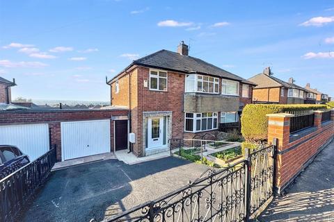 undefined, Windsor Drive, Leek
