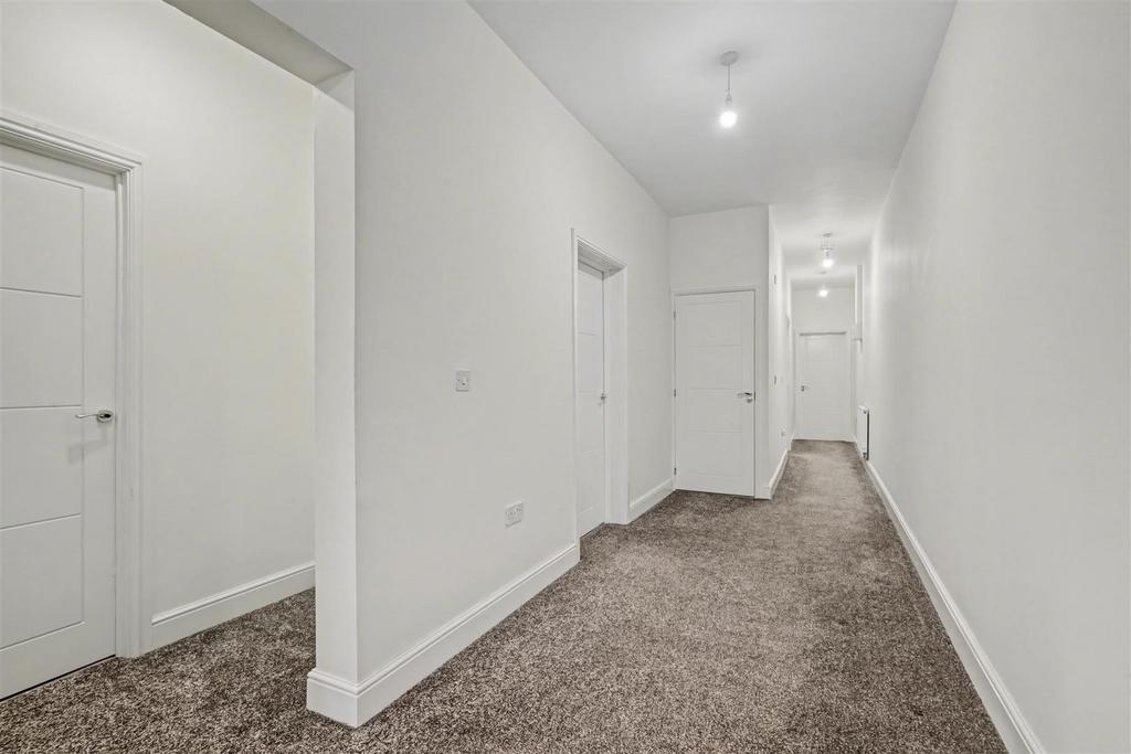 Hallway.jpeg