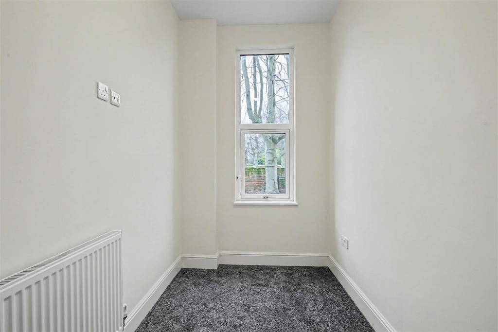 Bedroom 2.jpeg