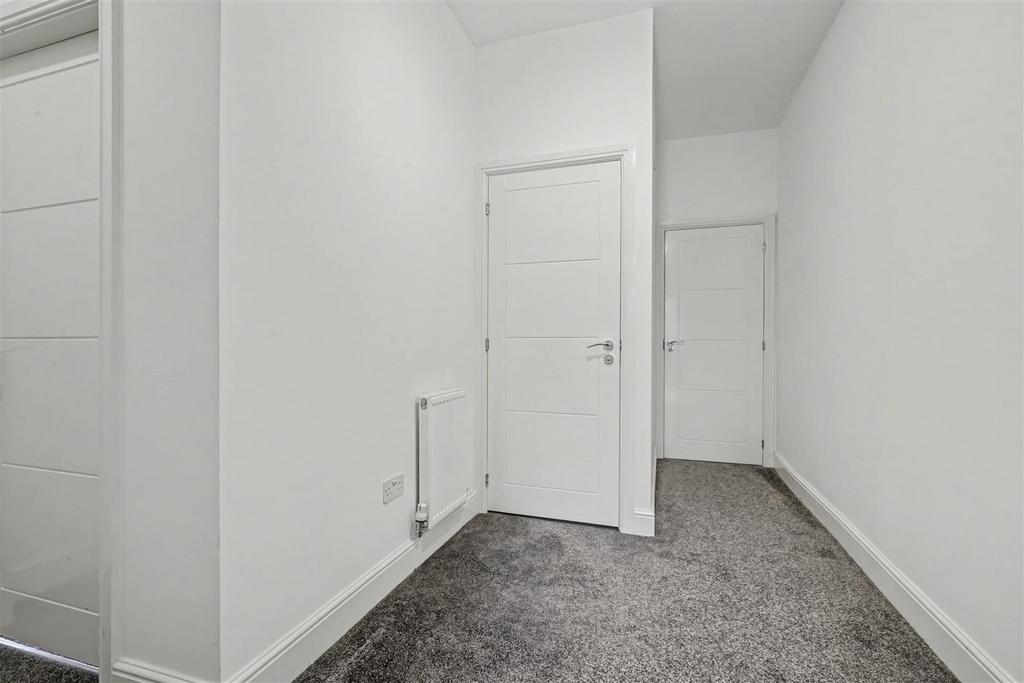 Hallway.jpeg