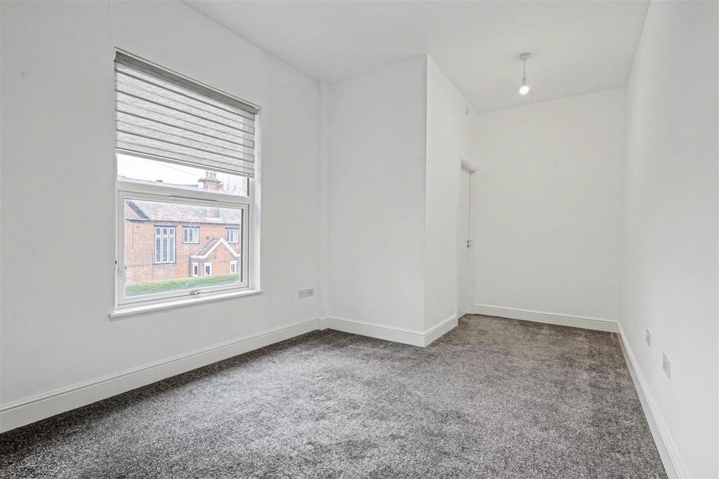 Bedroom 2.jpeg