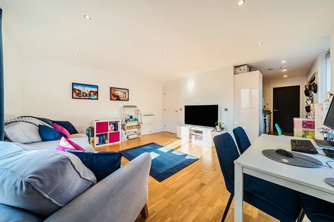 2 bedroom apartment for sale, Advent Way, Manchester