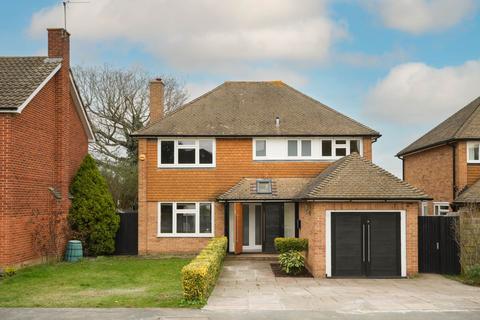 undefined, Cleveland Gardens, Worcester Park