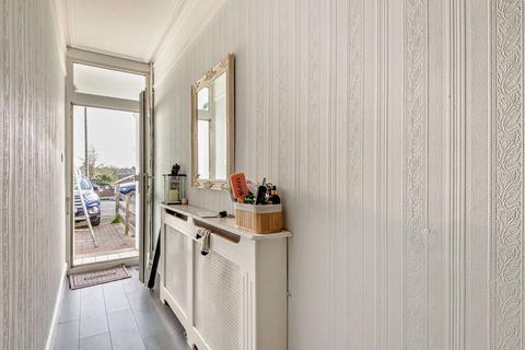 3 bedroom semi-detached house for sale, Park Road, Gravesend, DA11